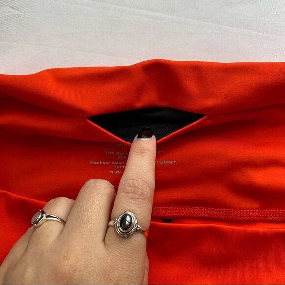 Cotopaxie Vibrant Red Mariposa Tights Size Medium - Picture 11 of 15